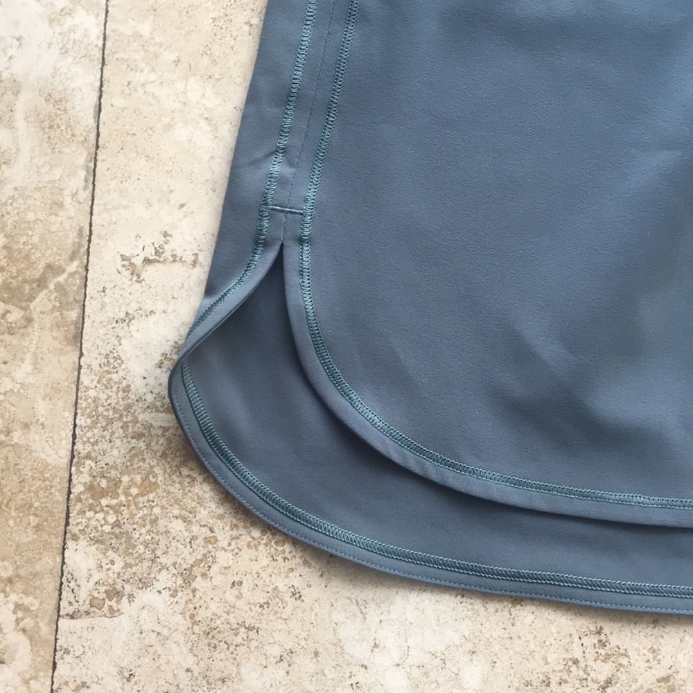 NWT Lululemon on the fly skirt BLUC - Picture 3 of 8